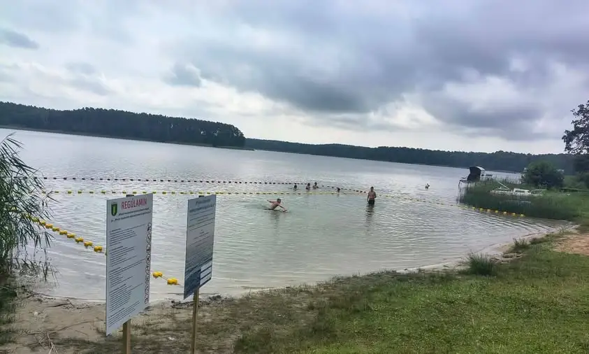 Gmina Siedlec otwiera pierwsze oficjalne kąpielisko nad jeziorem Kuźnickim w Borui