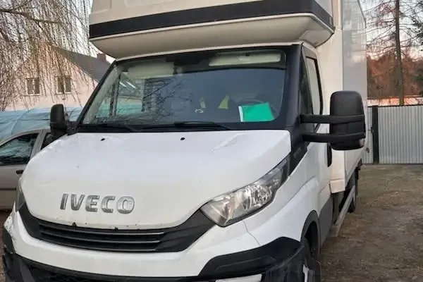 Policja w Wolsztynie szuka świadków kradzieży IVECO Daily