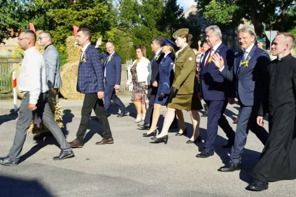 Dożynki Gminne w Godziszewie: tradycja, muzyka i wspólne świętowanie
