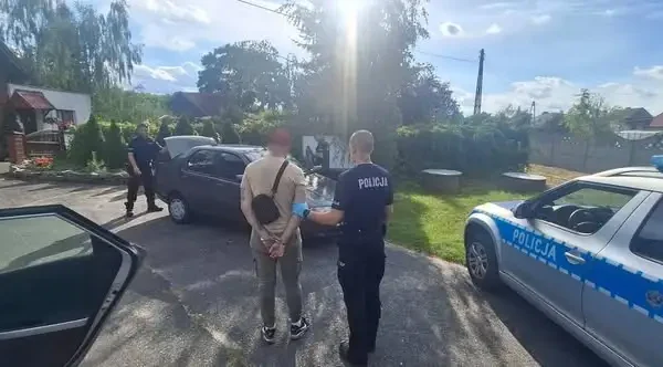 Policjant po służbie udaremnił kradzież w markecie w Kopanicy