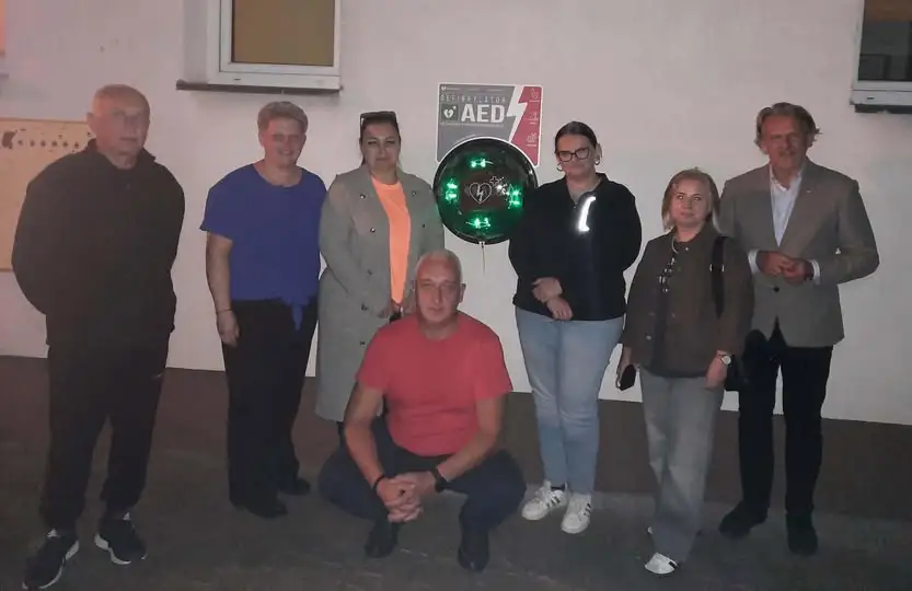 Defibrylator AED zamontowany w Borui – gmina stawia na bezpieczeństwo