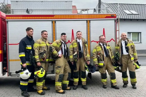 Alarm w trakcie jubileuszu 105-lecia OSP Przemęt – strażacy zabezpieczyli lądowisko LPR w Perkowie