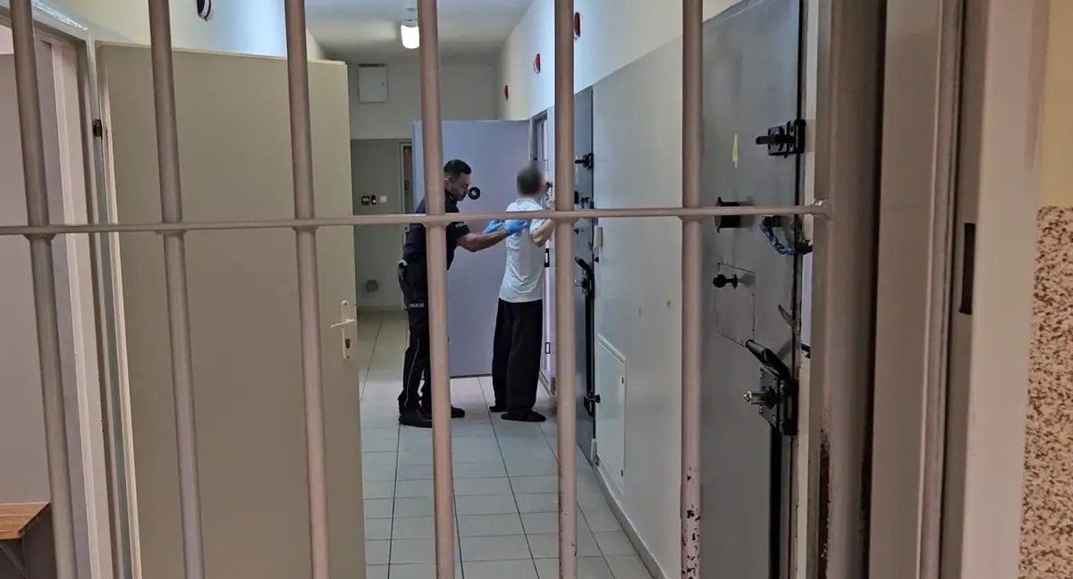 18-latek z Chorzemina aresztowany za przemoc wobec matki i brata
